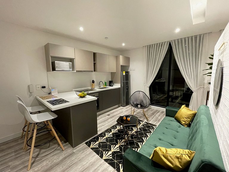 Cozy 1BR loft with balcony and views in Chicó