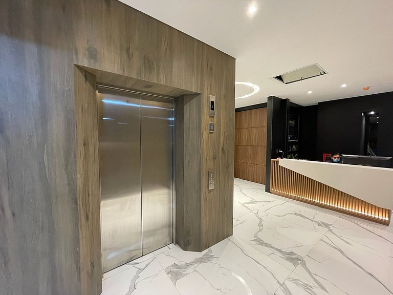 2 hab con terraza privada y balcón en Chicó