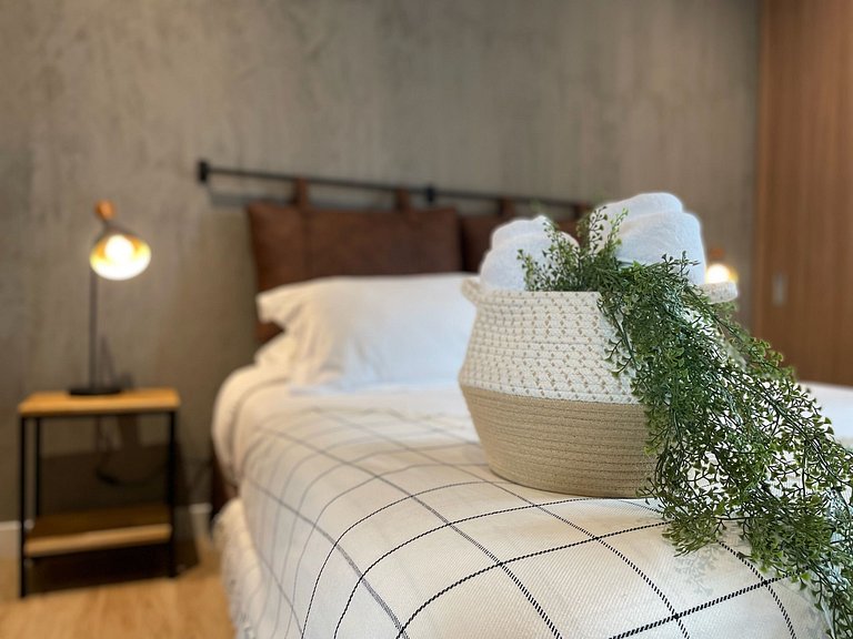Family 2BR suite with city views in Chicó
