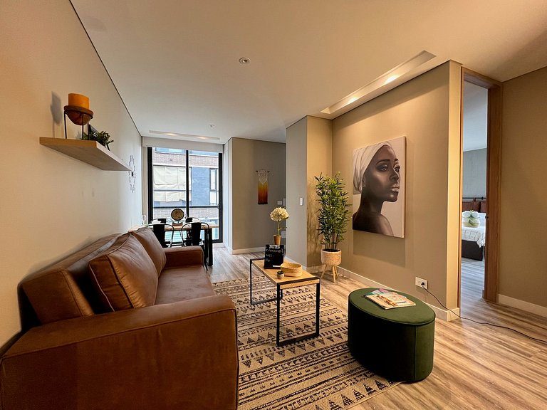 Spacious 1BR with balcony in Chicó