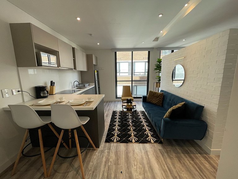 Loft de 1 hab con parqueadero gratis en Chicó