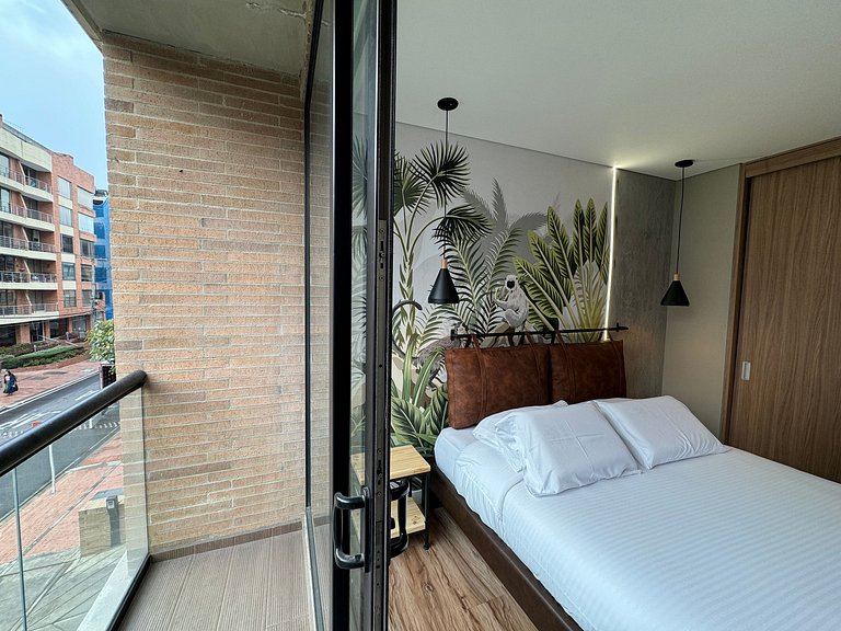 2BR with balcony, gym and coworking in Chicó
